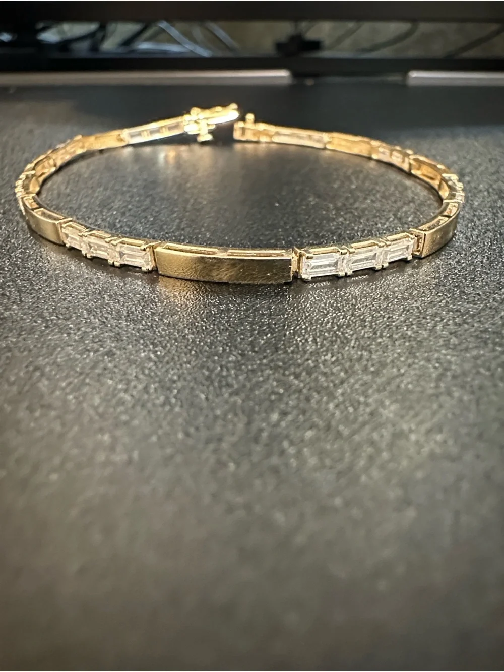 14k Gold Slim Link Bracelet with CZ - Picture 2 of 3
